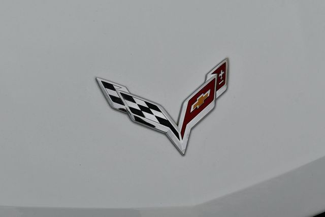 2019 Chevrolet Corvette 2dr Stingray Coupe W/2LT Preferred Equipment Package  - 22958958 - 34