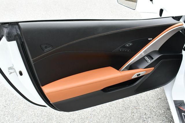 2019 Chevrolet Corvette 2dr Stingray Coupe W/2LT Preferred Equipment Package  - 22958958 - 35