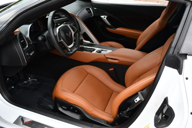 2019 Chevrolet Corvette 2dr Stingray Coupe W/2LT Preferred Equipment Package  - 22958958 - 37