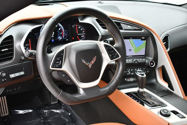 2019 Chevrolet Corvette 2dr Stingray Coupe W/2LT Preferred Equipment Package  - 22958958 - 44