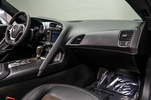 2019 Chevrolet Corvette 2dr Stingray Z51 Convertible w/3LT - 22955989 - 29