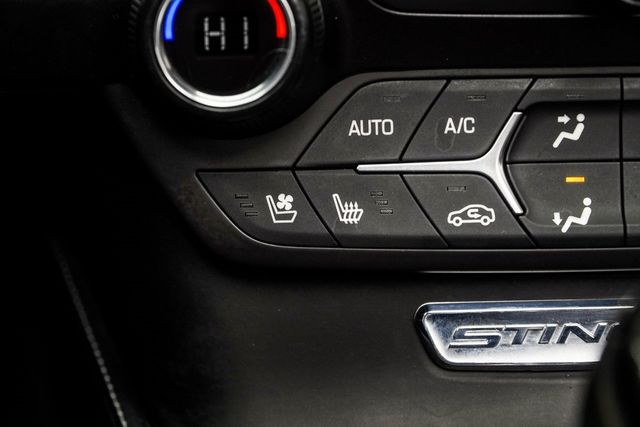 2019 Chevrolet Corvette 2dr Stingray Z51 Convertible w/3LT - 22955989 - 35