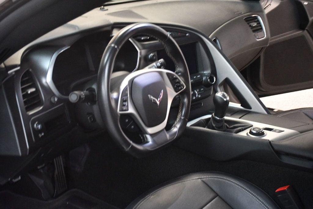 Chevrolet Corvette photo 27