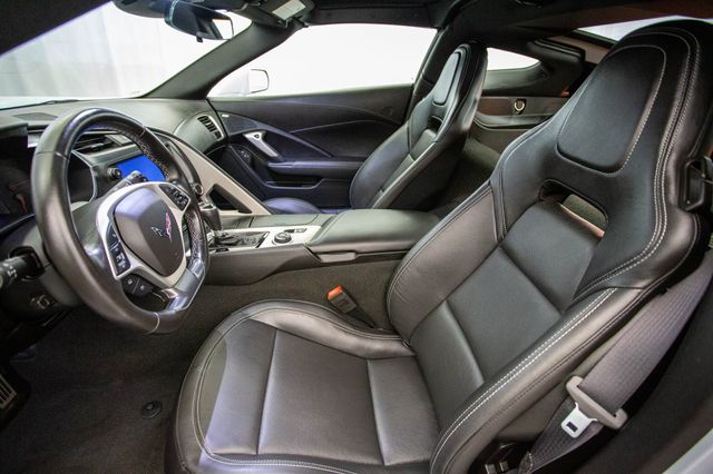 2019 Chevrolet Corvette 2dr Stingray Z51 Coupe w/1LT - 22803586 - 17