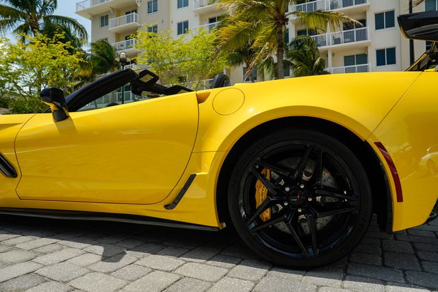 2019 Chevrolet Corvette 2dr ZR1 Convertible w/3ZR - 23029576 - 17