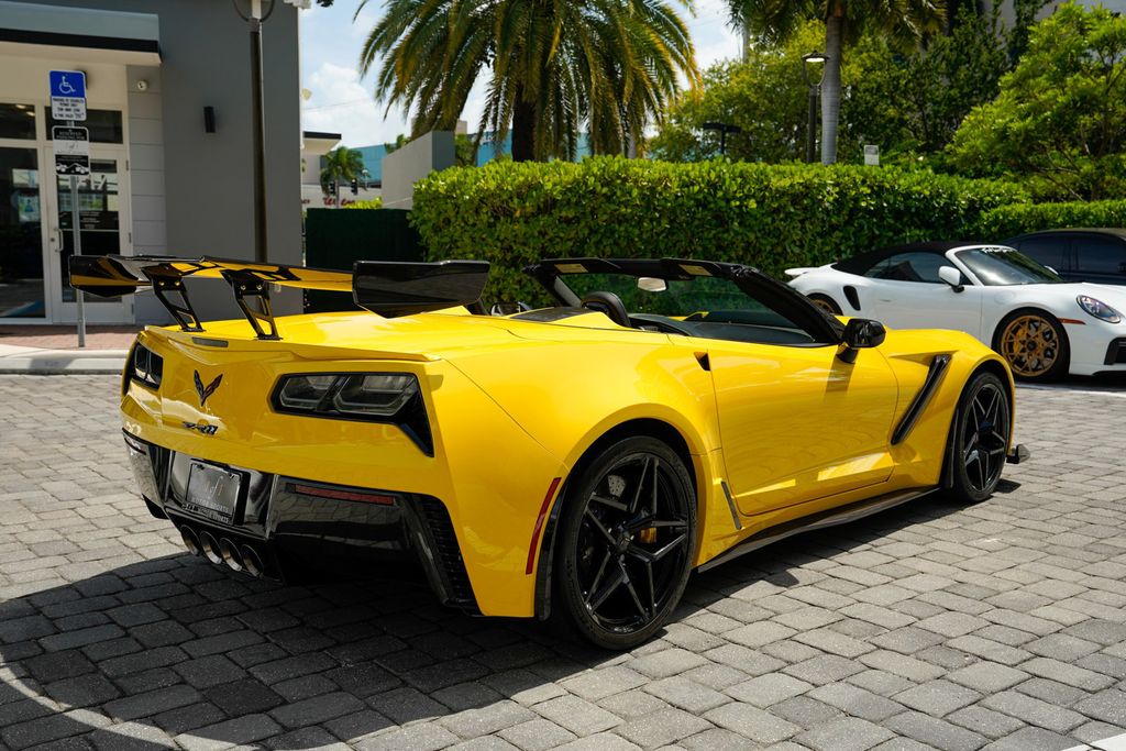 2019 Chevrolet Corvette 2dr ZR1 Convertible w/3ZR - 23029576 - 26