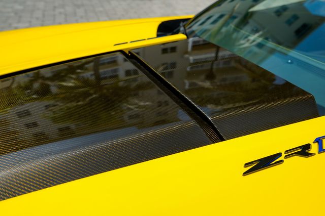 2019 Chevrolet Corvette 2dr ZR1 Convertible w/3ZR - 23029576 - 42