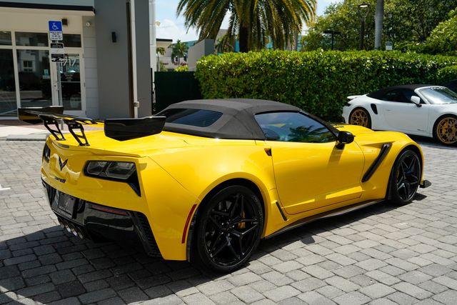2019 Chevrolet Corvette 2dr ZR1 Convertible w/3ZR - 23029576 - 57