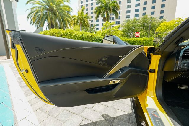 2019 Chevrolet Corvette 2dr ZR1 Convertible w/3ZR - 23029576 - 60