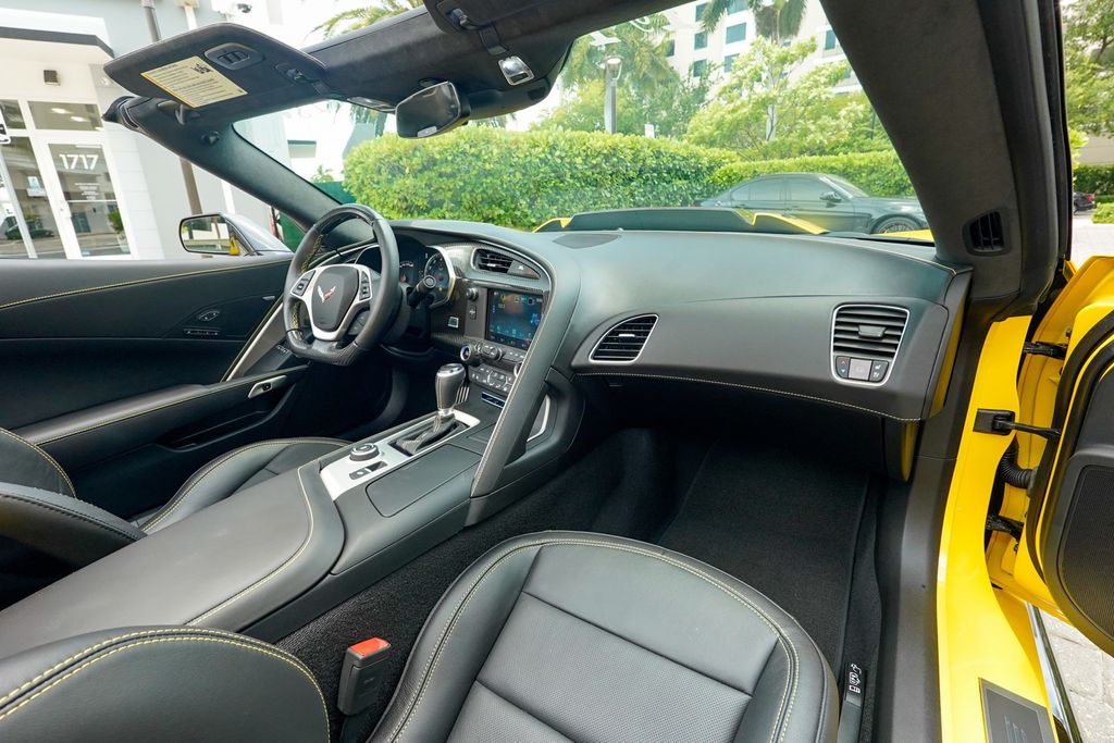 2019 Chevrolet Corvette 2dr ZR1 Convertible w/3ZR - 23029576 - 89
