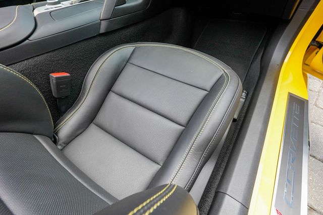 2019 Chevrolet Corvette 2dr ZR1 Convertible w/3ZR - 23029576 - 93