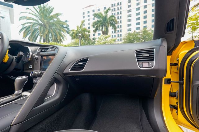 2019 Chevrolet Corvette 2dr ZR1 Convertible w/3ZR - 23029576 - 94