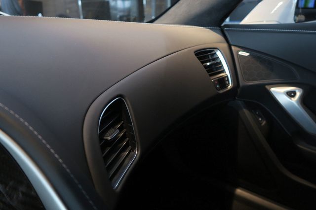 2019 Chevrolet Corvette 2dr ZR1 Coupe w/3ZR - 23026537 - 24