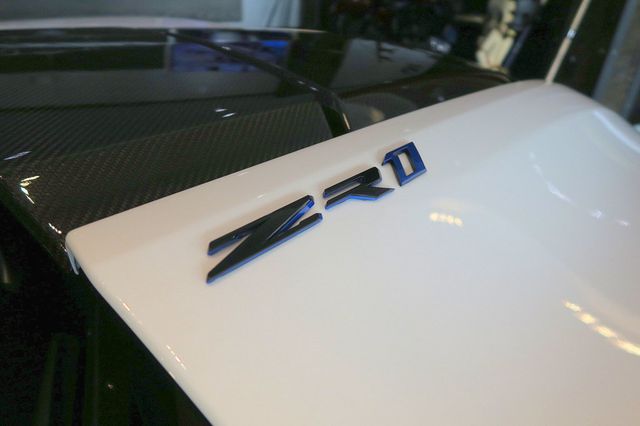 2019 Chevrolet Corvette 2dr ZR1 Coupe w/3ZR - 23026537 - 41