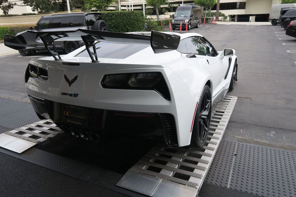 2019 Chevrolet Corvette 2dr ZR1 Coupe w/3ZR - 23026537 - 8