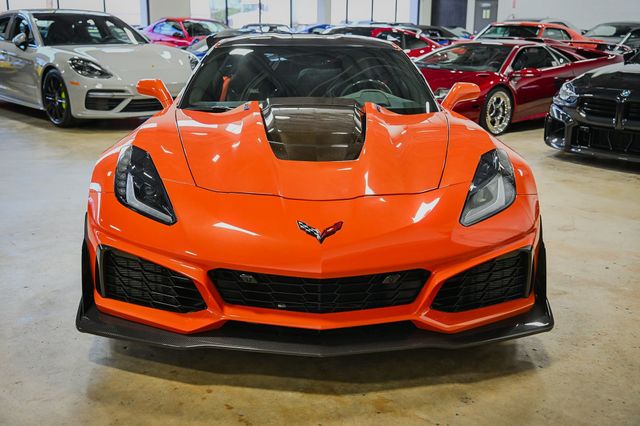 2019 Chevrolet Corvette 2dr ZR1 Coupe w/3ZR - 22935161 - 1