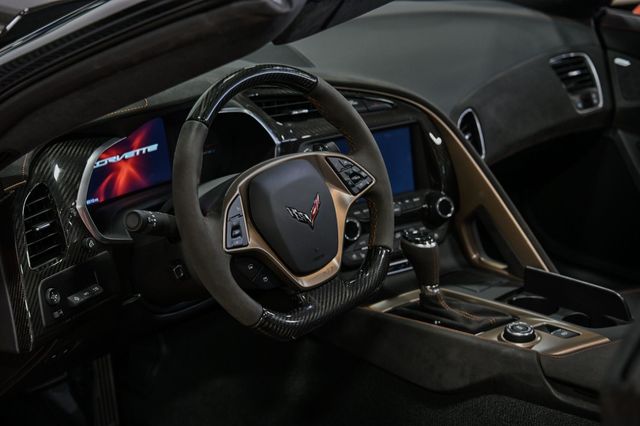 2019 Chevrolet Corvette 2dr ZR1 Coupe w/3ZR - 22935161 - 25