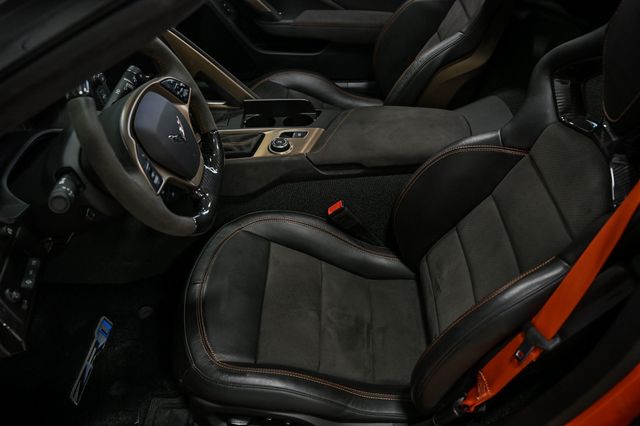 2019 Chevrolet Corvette 2dr ZR1 Coupe w/3ZR - 22935161 - 29