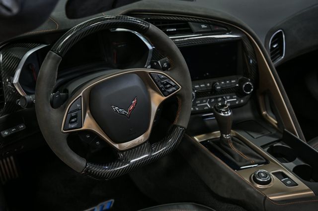 2019 Chevrolet Corvette 2dr ZR1 Coupe w/3ZR - 22935161 - 31