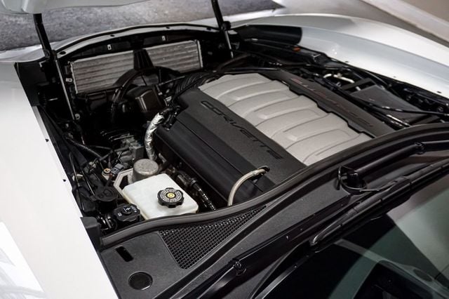 2019 Chevrolet Corvette *Grand Sport 2LT* *7-Speed Manual* *White/Red* *Only 19k MIles*  - 22980155 - 11