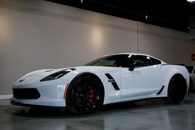 2019 Chevrolet Corvette *Grand Sport 2LT* *7-Speed Manual* *White/Red* *Only 19k MIles*  - 22980155 - 2