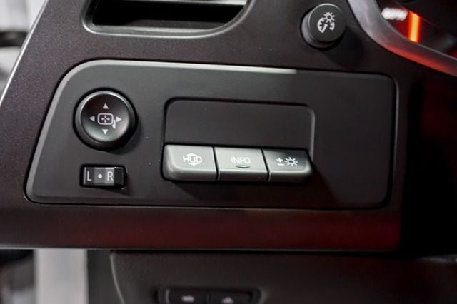 2019 Chevrolet Corvette *Grand Sport 2LT* *7-Speed Manual* *White/Red* *Only 19k MIles*  - 22980155 - 35