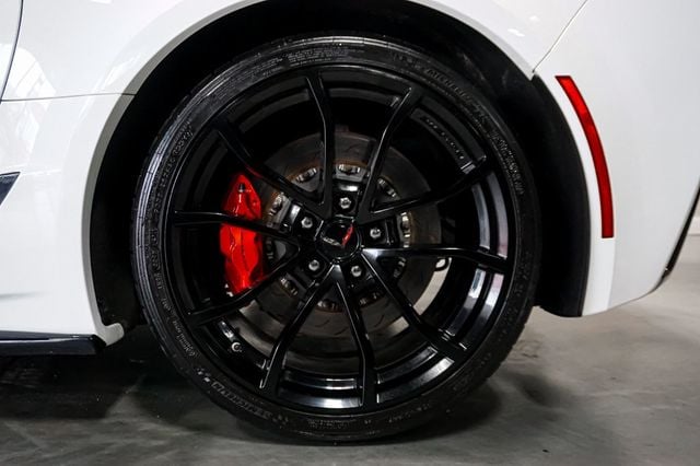 2019 Chevrolet Corvette *Grand Sport 2LT* *7-Speed Manual* *White/Red* *Only 19k MIles*  - 22980155 - 46