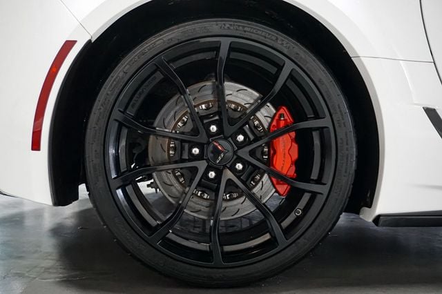 2019 Chevrolet Corvette *Grand Sport 2LT* *7-Speed Manual* *White/Red* *Only 19k MIles*  - 22980155 - 47