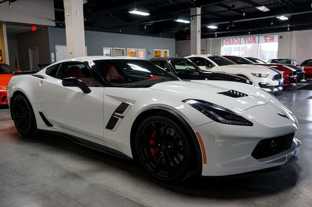 2019 Chevrolet Corvette *Grand Sport 2LT* *7-Speed Manual* *White/Red* *Only 19k MIles*  - 22980155 - 54