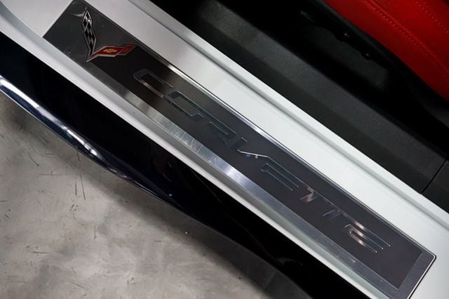 2019 Chevrolet Corvette *Grand Sport 2LT* *7-Speed Manual* *White/Red* *Only 19k MIles*  - 22980155 - 70