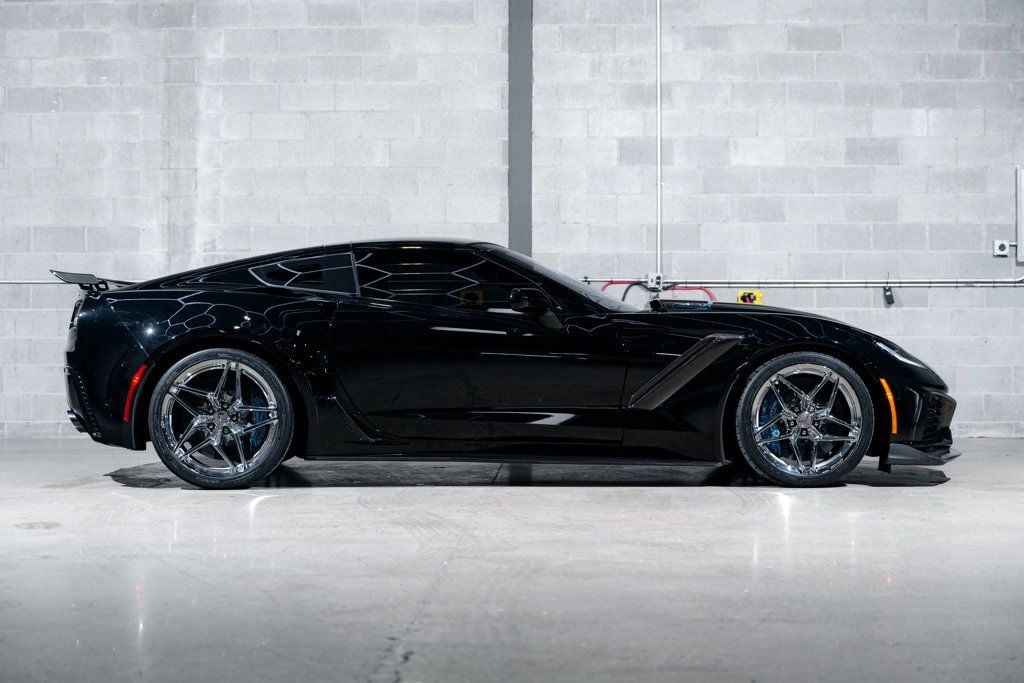 2019 Chevrolet Corvette ZR1 3ZR photo 2