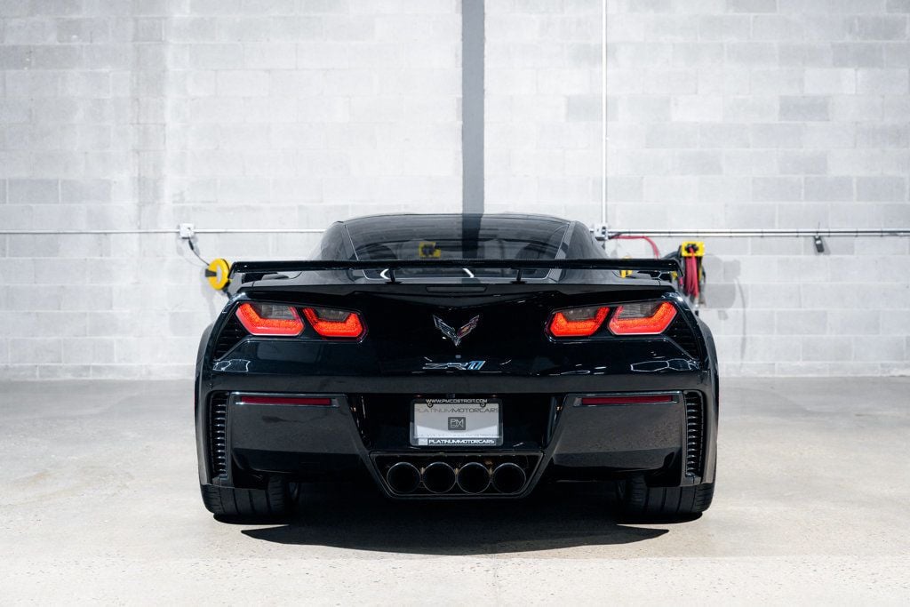 2019 Chevrolet Corvette ZR1 3ZR photo 4