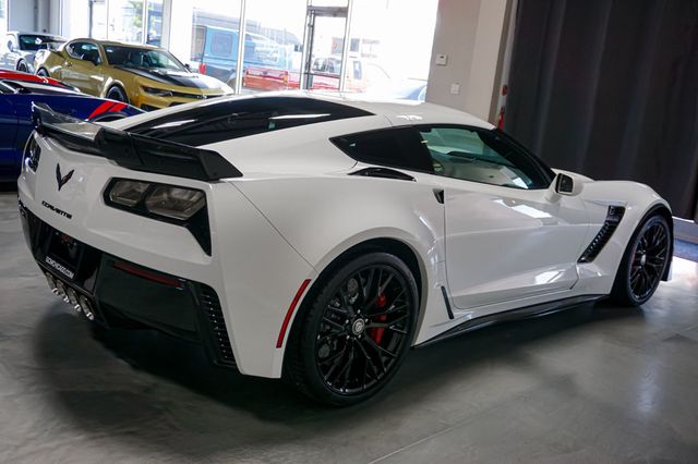 2019 Chevrolet Corvette *Z06 2LZ* *Z07-Ultimate Performance Pkg* *7-Speed Manual* - 23020516 - 32
