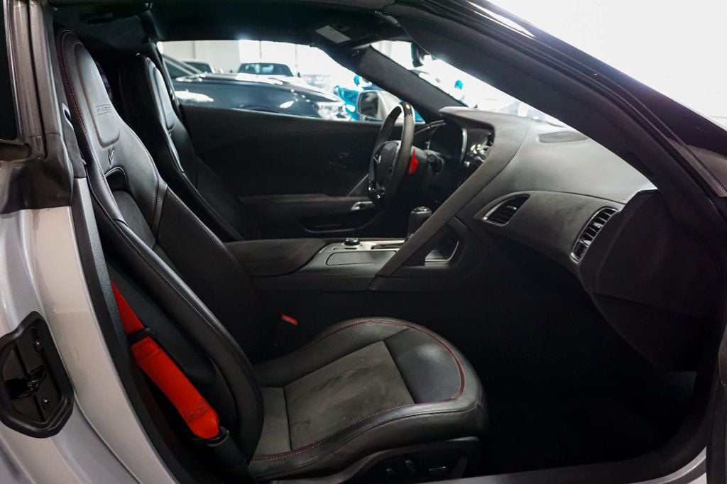 2019 Chevrolet Corvette *Z06 3LZ* *Z07-Performance Package* *Massive $119k+MSRP* - 22855713 - 34