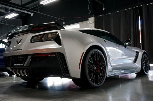 2019 Chevrolet Corvette *Z06 3LZ* *Z07 Performance Pkg* *7-Speed Manual* *Comp-Seats* - 23004974 - 5