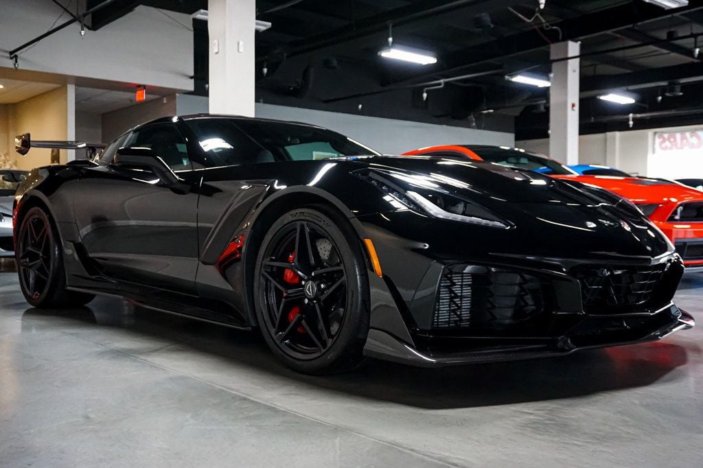 2019 Chevrolet Corvette ZR1 3ZR photo 3