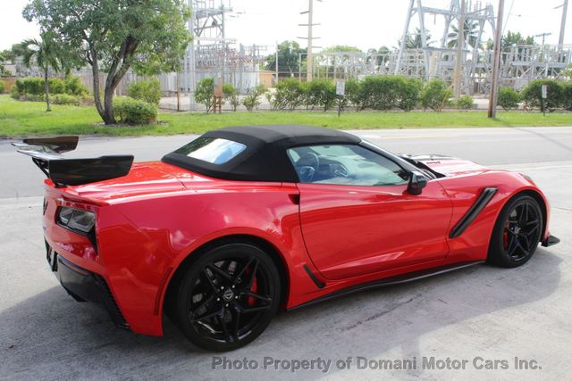 2019 Chevrolet Corvette ZR1 Convertible w/ 3RZ Premium Equipment Group, Over $ 143k Wind - 19488650 - 9