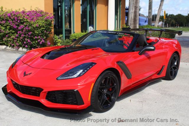 2019 Chevrolet Corvette ZR1 Convertible w/ 3RZ Premium Equipment Group, Over $ 143k Wind - 19488650 - 45