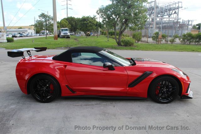 2019 Chevrolet Corvette ZR1 Convertible w/ 3RZ Premium Equipment Group, Over $ 143k Wind - 19488650 - 8