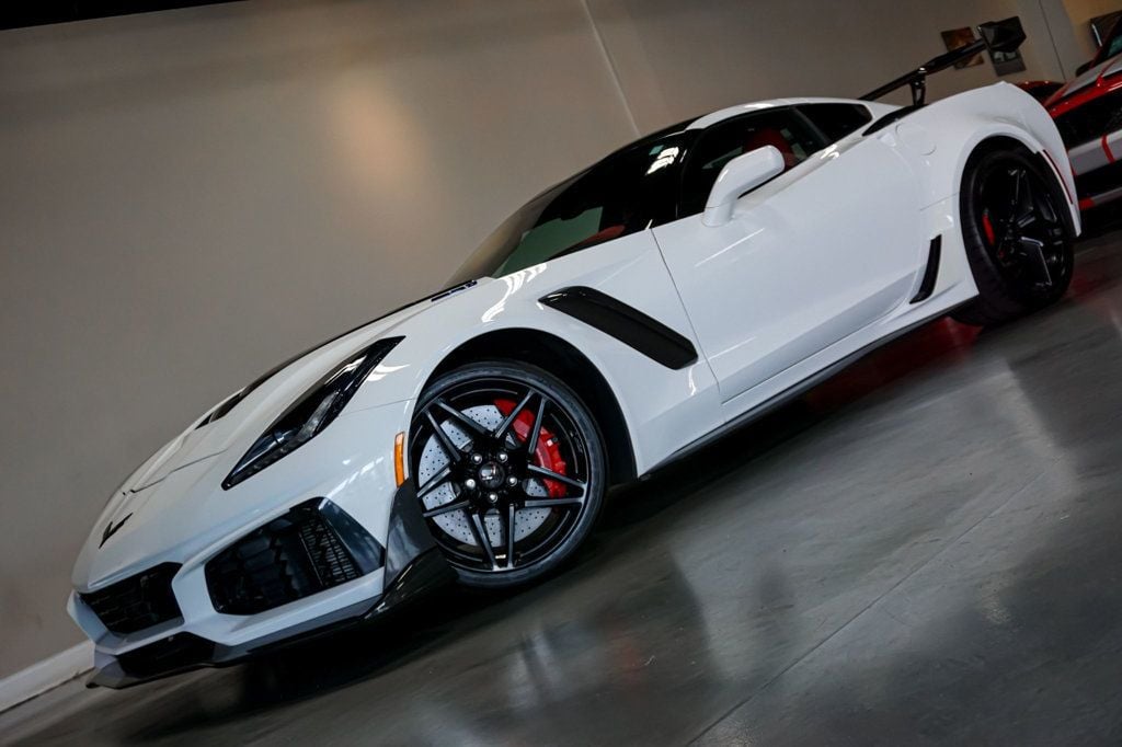 2019 Chevrolet Corvette *ZR1 w/ 3ZR* *ZTK Track Package* - 22749499 - 89