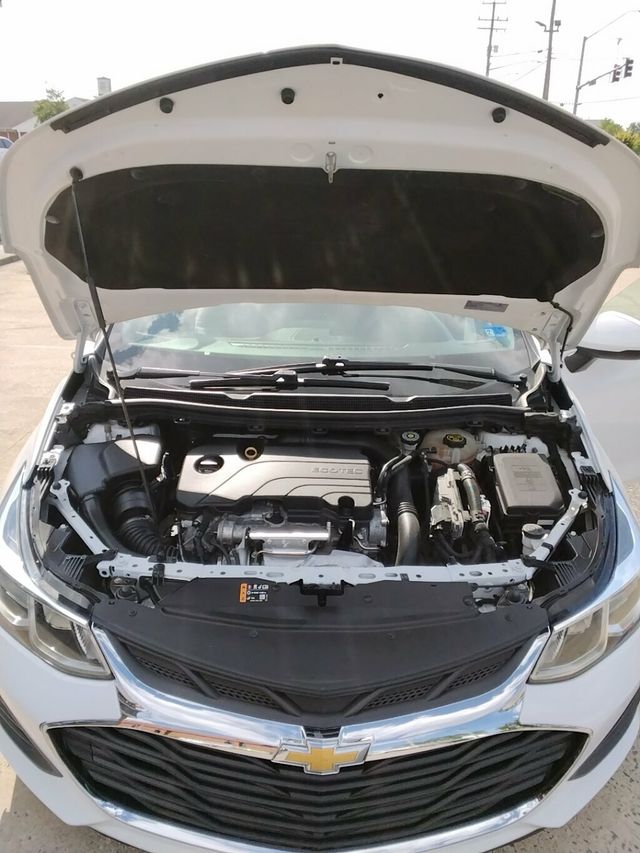 2019 Chevrolet CRUZE 4dr Hatchback LS - 23017807 - 23