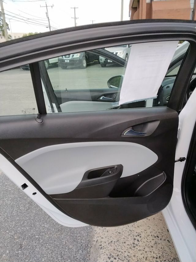 2019 Chevrolet CRUZE 4dr Hatchback LS - 23017807 - 7