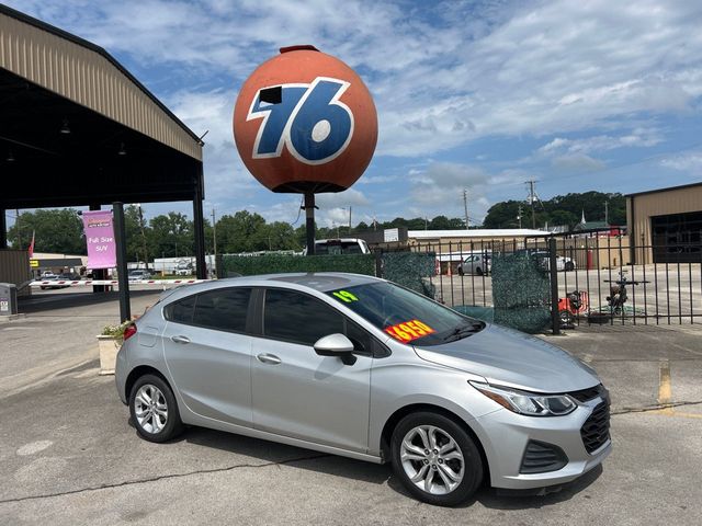 2019 Chevrolet CRUZE 4dr Hatchback LS - 23035013 - 0