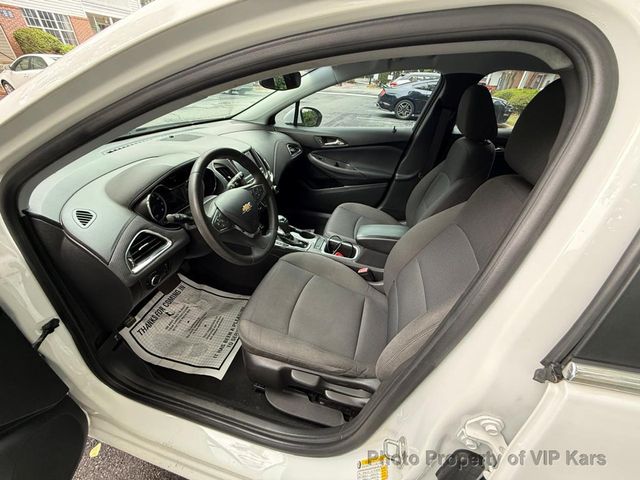 2019 Chevrolet CRUZE 4dr Hatchback LT - 23025318 - 13