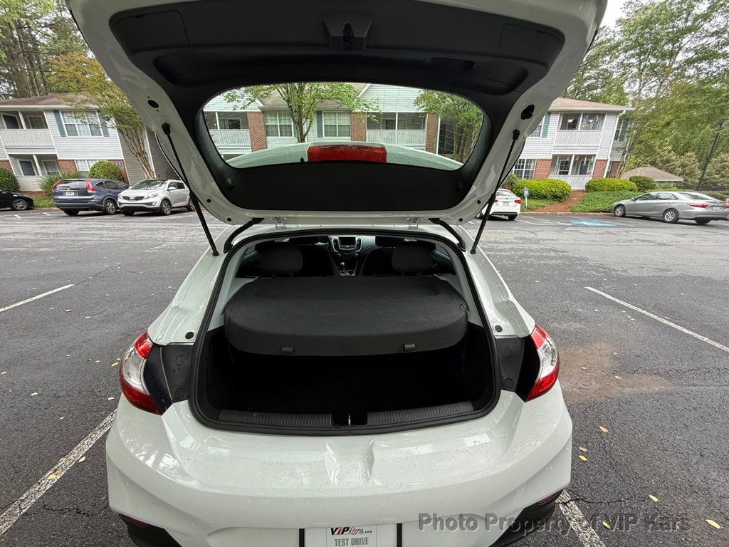 2019 Chevrolet CRUZE 4dr Hatchback LT - 23025318 - 18