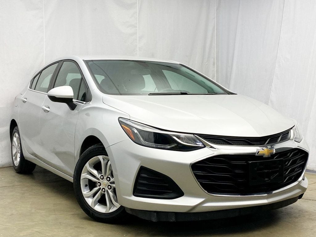 2019 Chevrolet CRUZE 4dr Hatchback LT - 22660909 - 1