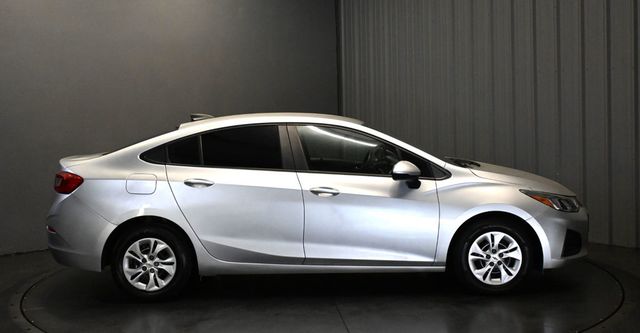 2019 Chevrolet CRUZE 4dr Sedan LS - 23068587 - 3