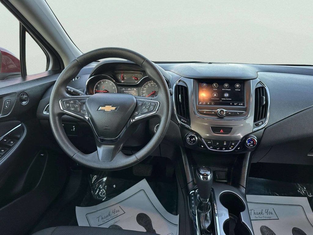 2019 Chevrolet CRUZE 4dr Sedan LT - 22993938 - 16