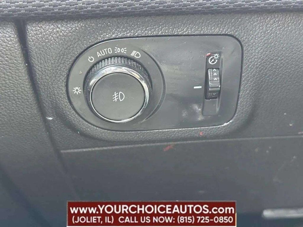 2019 Chevrolet CRUZE 4dr Sedan LT - 23001210 - 10