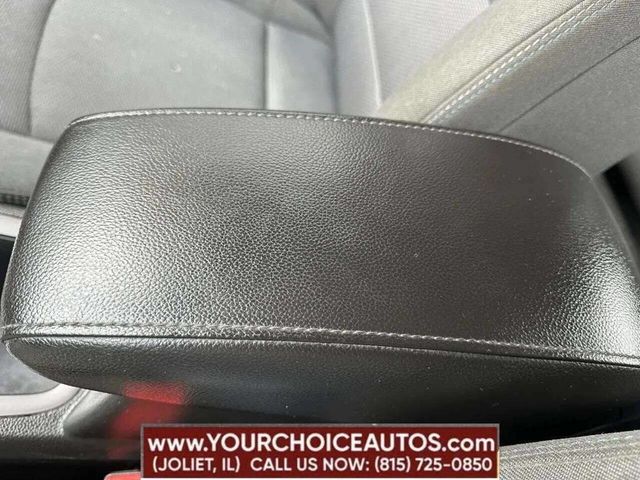 2019 Chevrolet CRUZE 4dr Sedan LT - 23001210 - 27